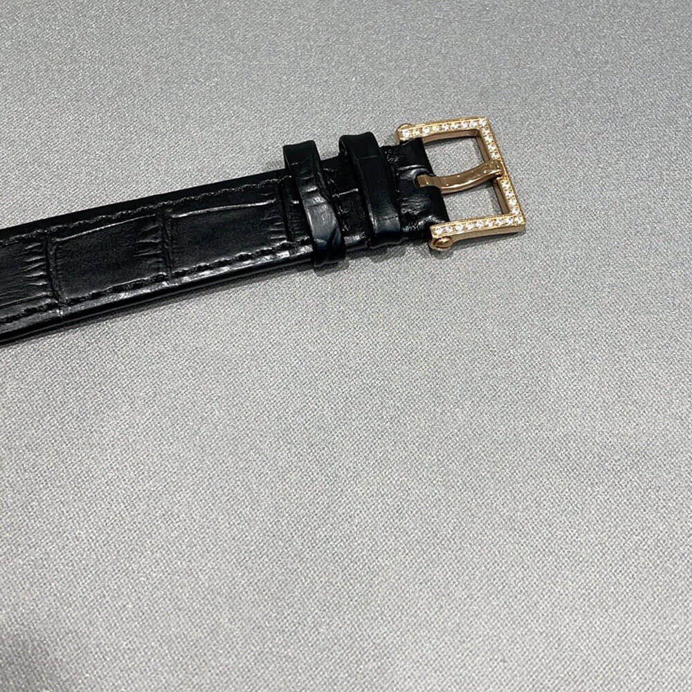 Pat*k Phi1i*pe Calatrava 7200R