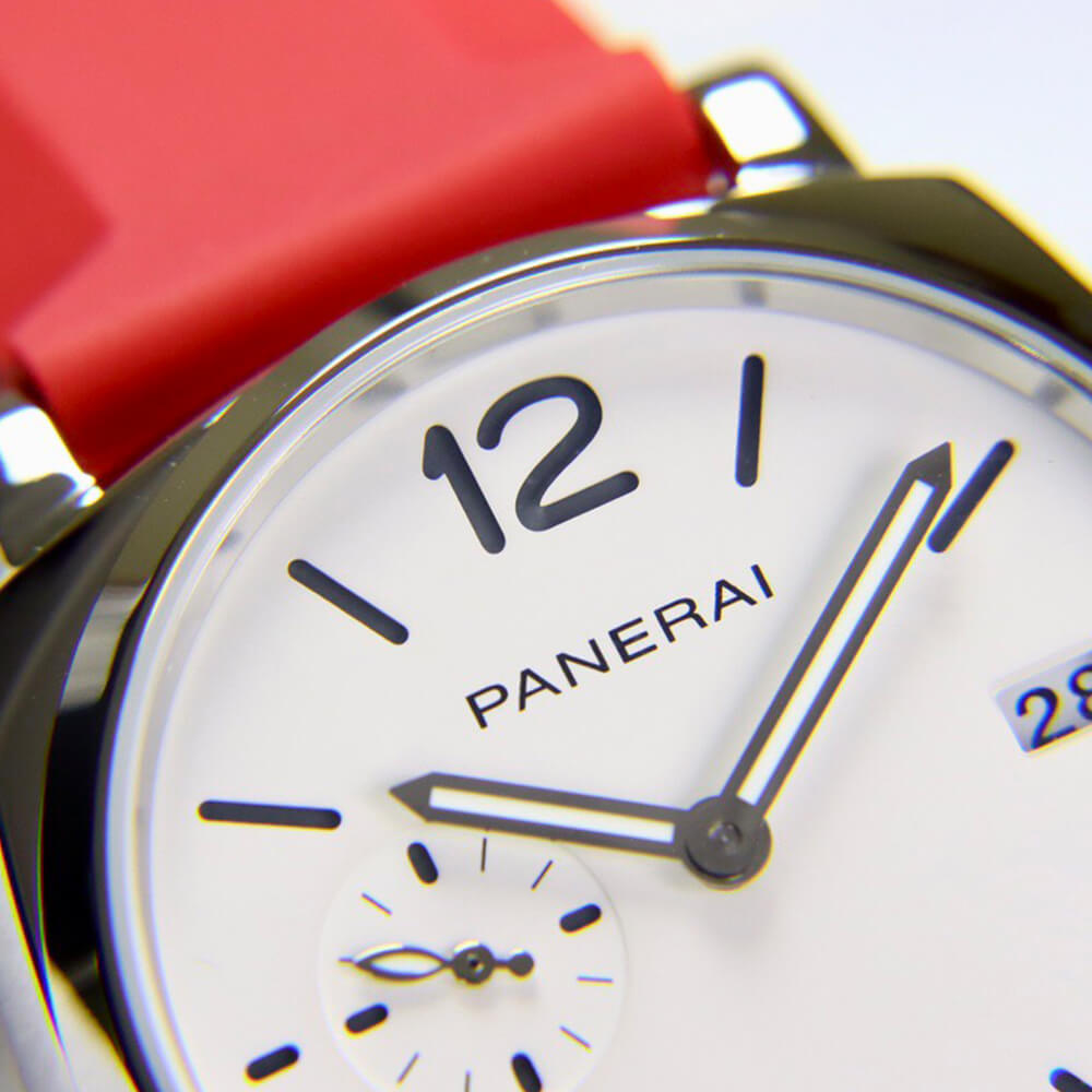 Pa*e*a1 LUMINOR Due 42mm