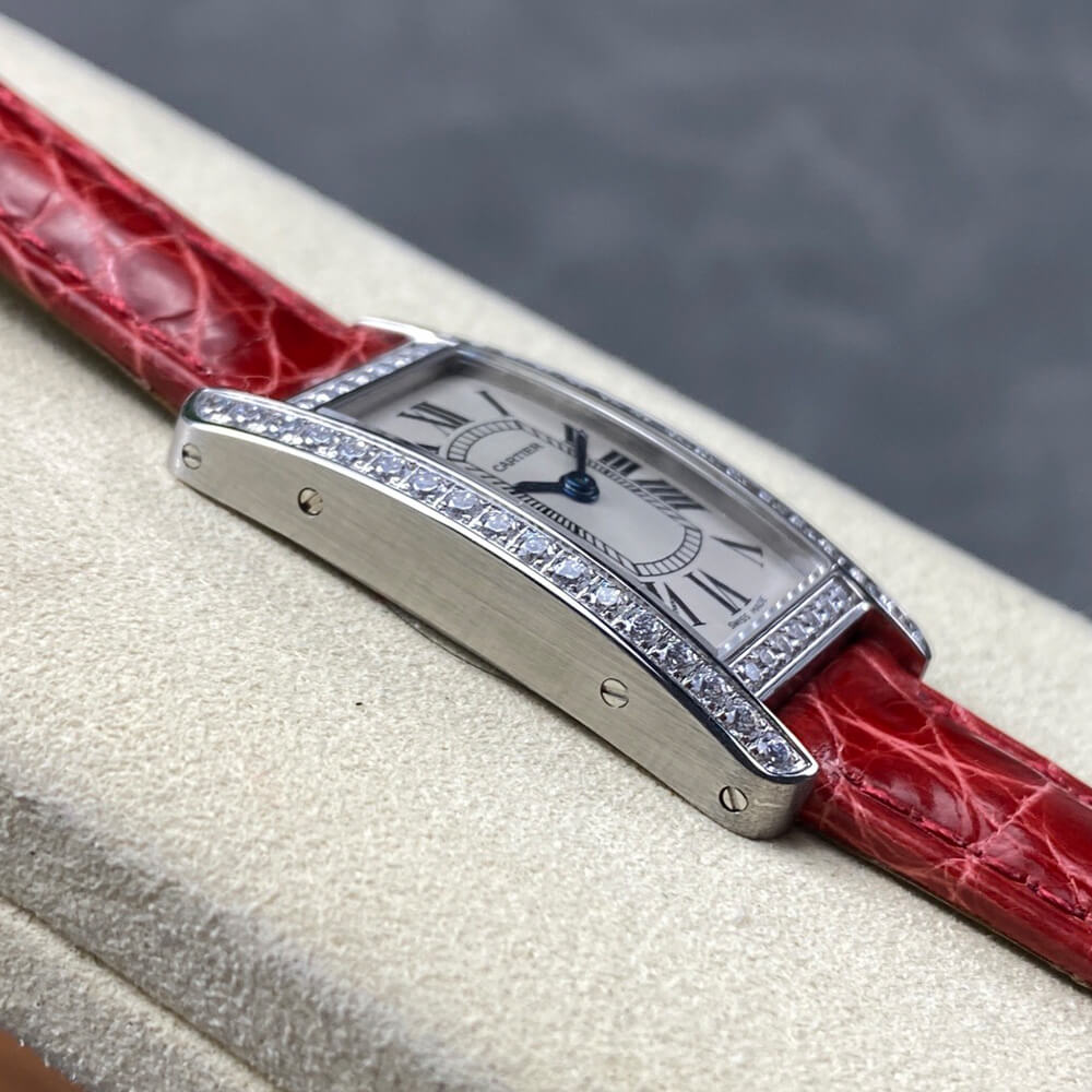 Ca*t1er Tank Americaine watch