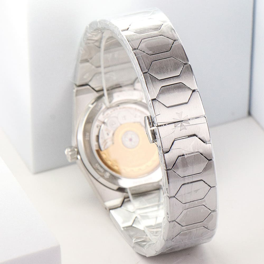 Vacheron C0nstan1n Historiques 222