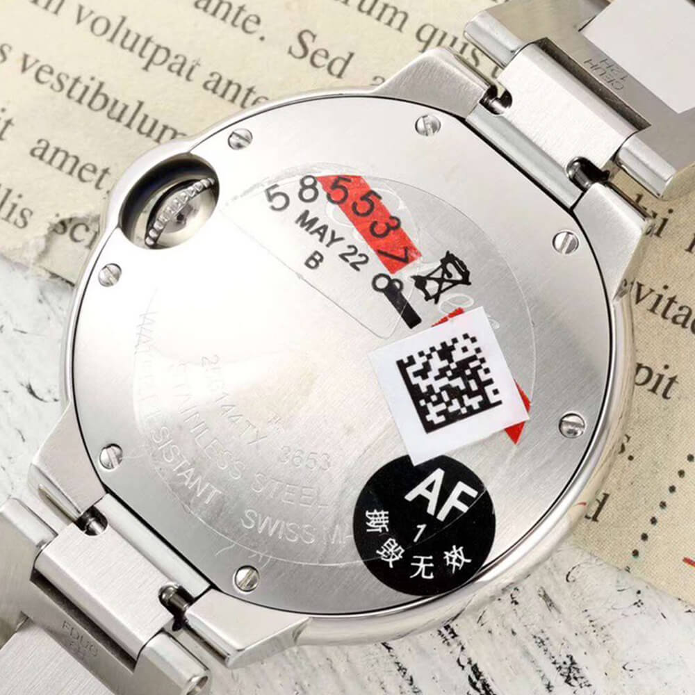 Ca*t1er 33mm Ballon Bleu de Ca*t1er watch