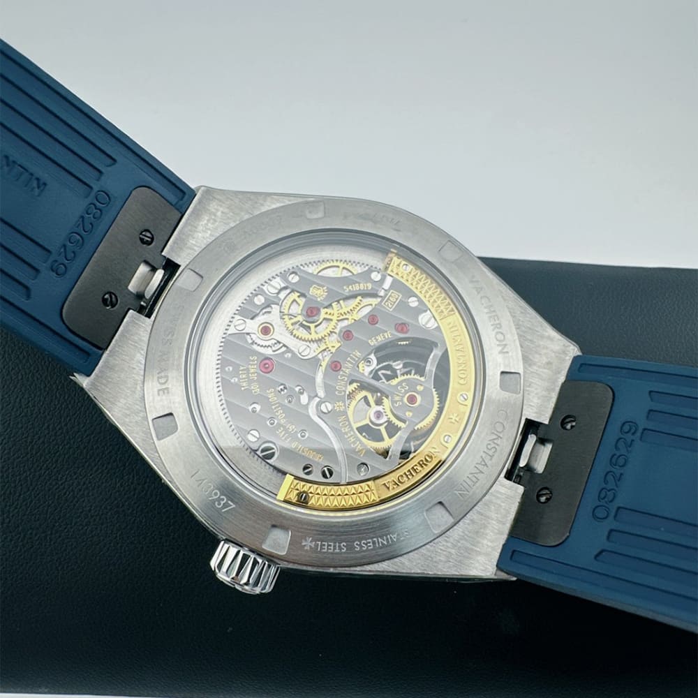Vacheron C0nstan1n Overseas Tourbillon