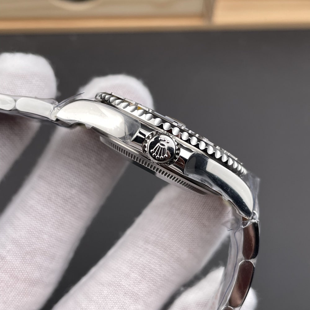 R01ex Yacht-Master 37