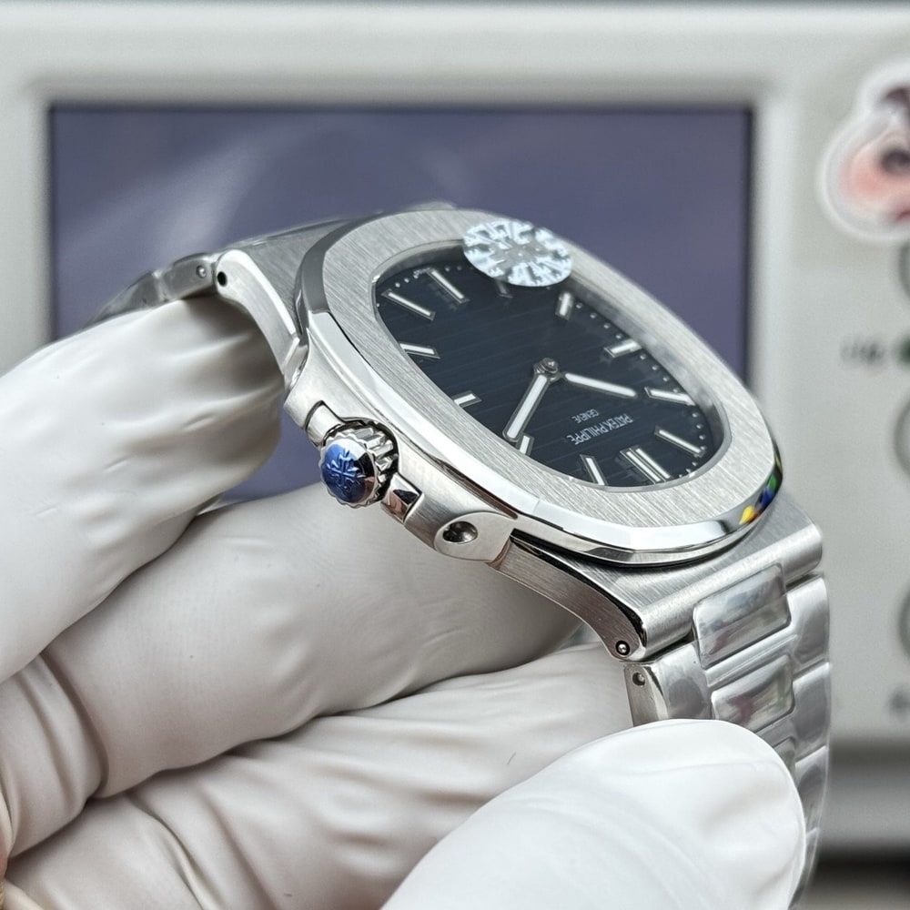 Pat*k Phi1i*pe Nautilus 5810