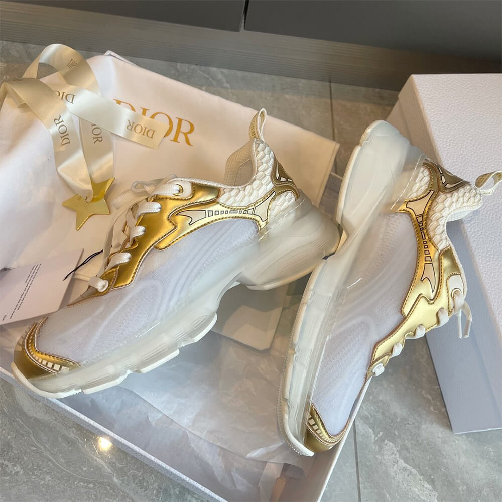 D10r VIBE SNEAKER