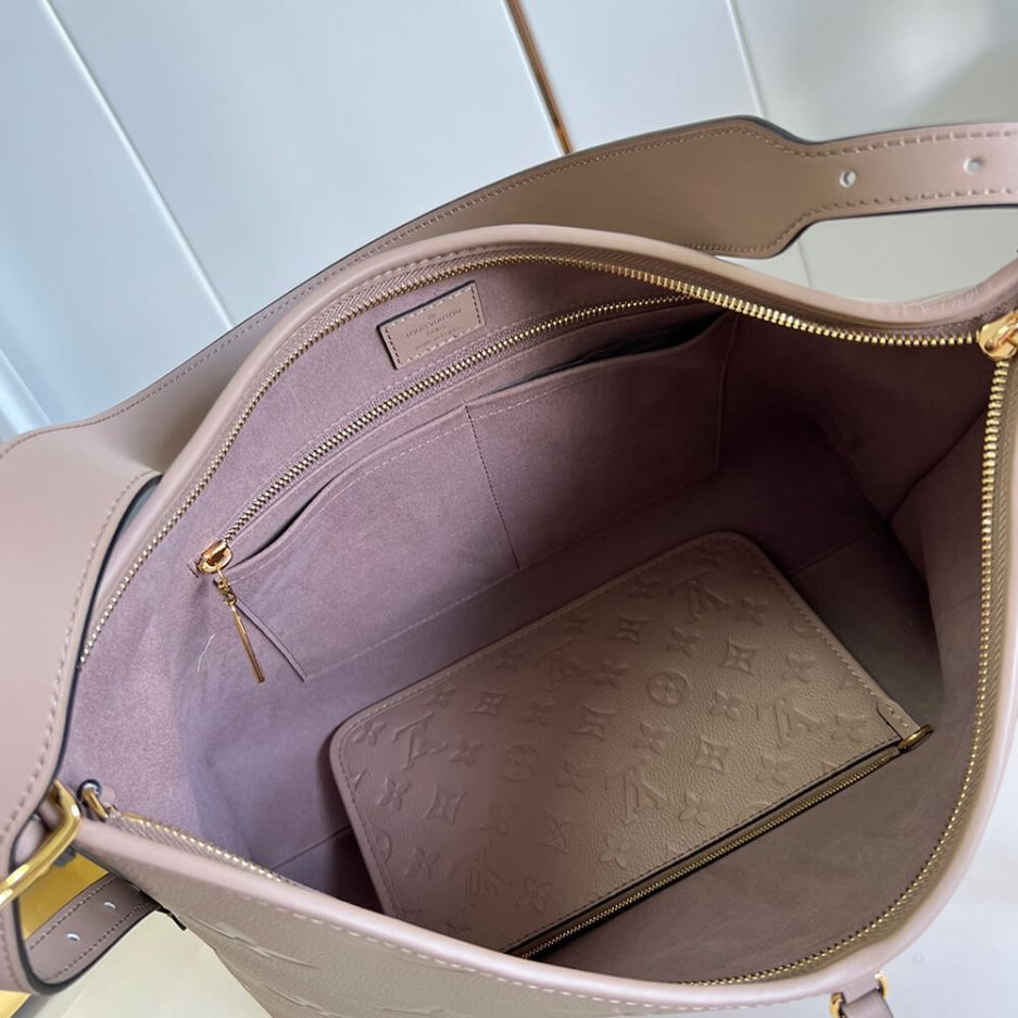LV CarryAll MM