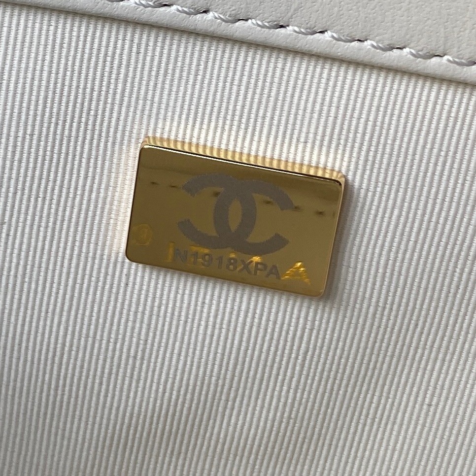 Ch**el BAGUETTE BAG
