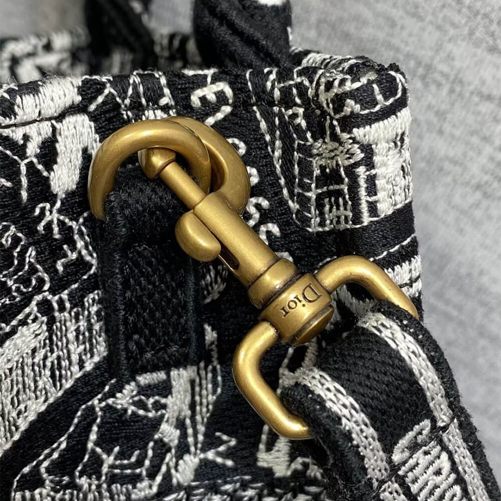 Mini Vertical D10r Book Tote