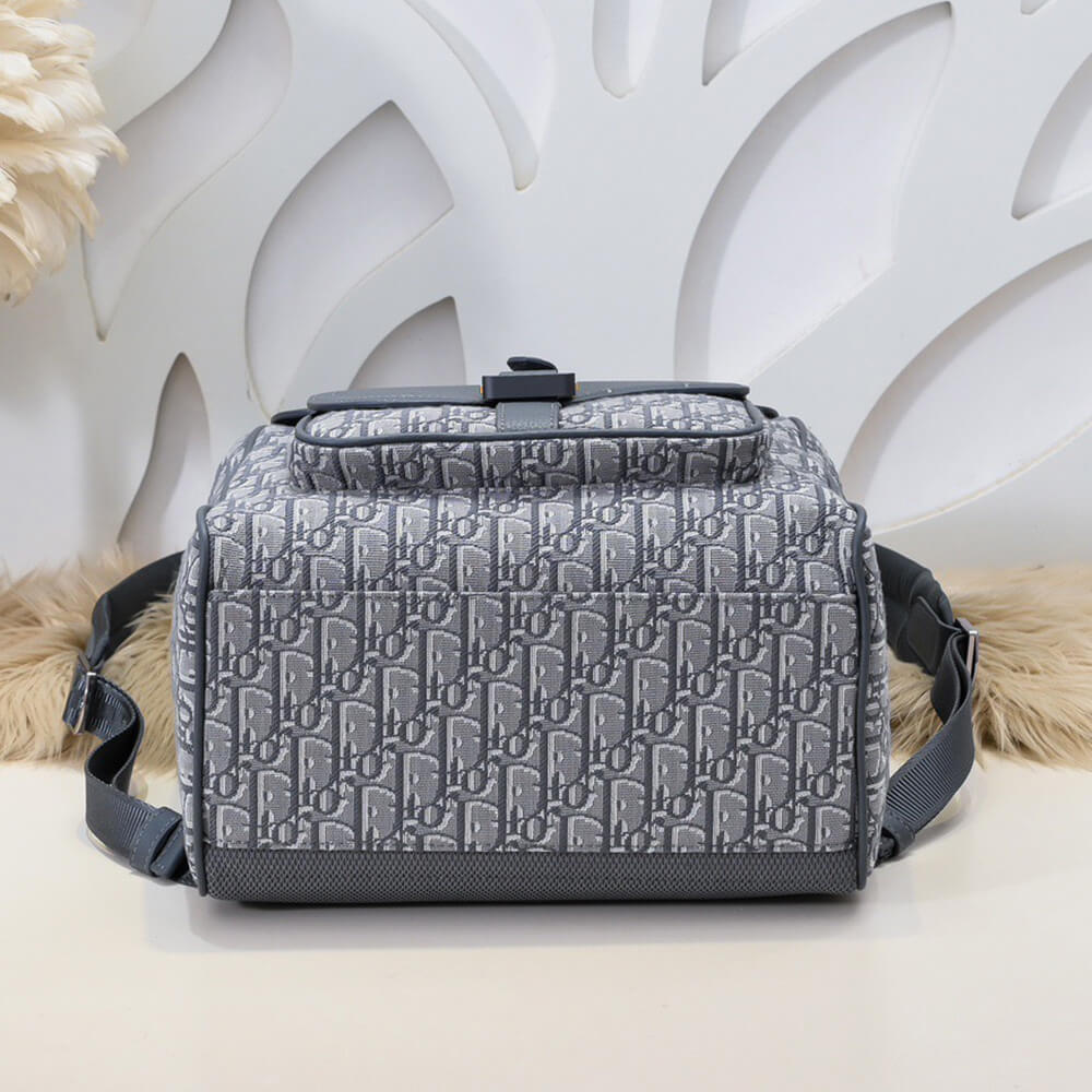D10r Saddle Backpack with Flap(high-end grade)