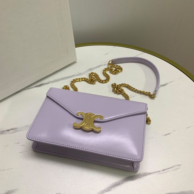 WALLET ON CHAIN MARGO in Shiny calfskin(HIGH-END GRADE)