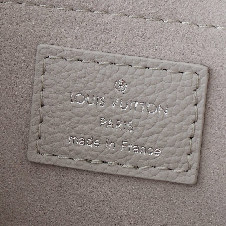 LV ONTHEGO EAST WEST GLOVES