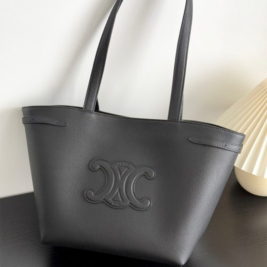 Ce1i*e SMALL CABAS ANAÏS CUIR TRIOMPHE in Grained calfskin