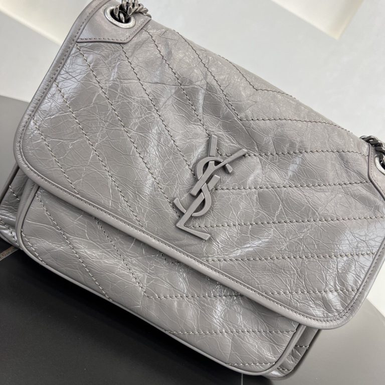 Y51 Sa1nt Lau*nt Medium(HIGH-END GRADE)