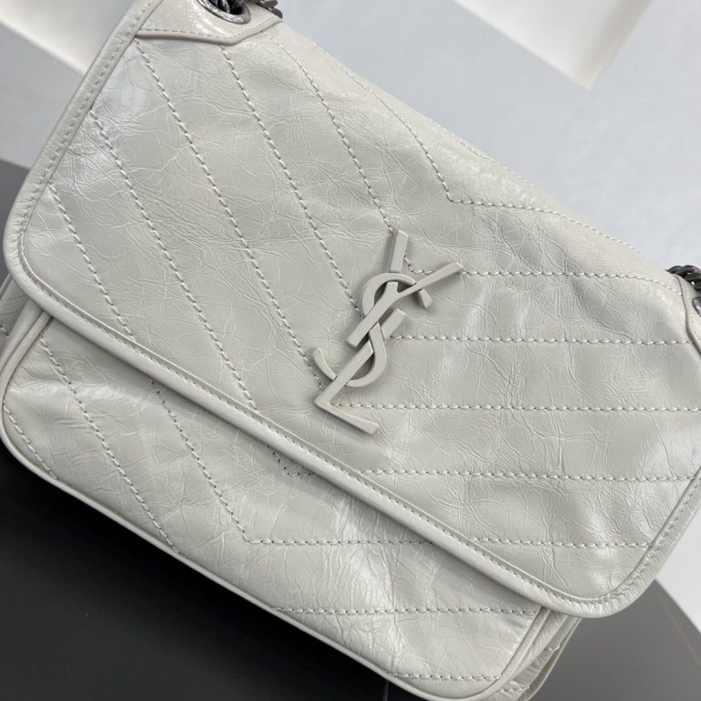 Y51 Sa1nt Lau*nt Medium(HIGH-END GRADE)