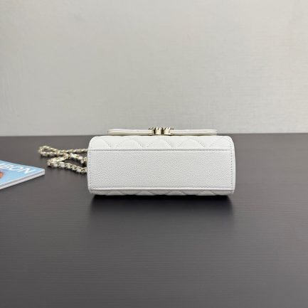 Ch**el Clutch With Chain(HIGH-END GRADE)