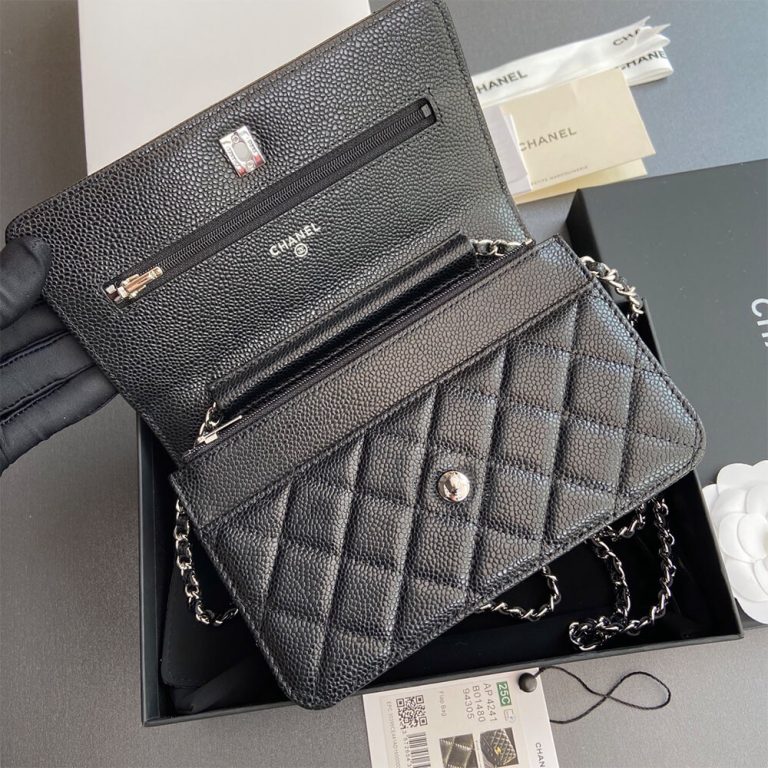 Ch**el Classic Wallet On Chain(high-end grade)
