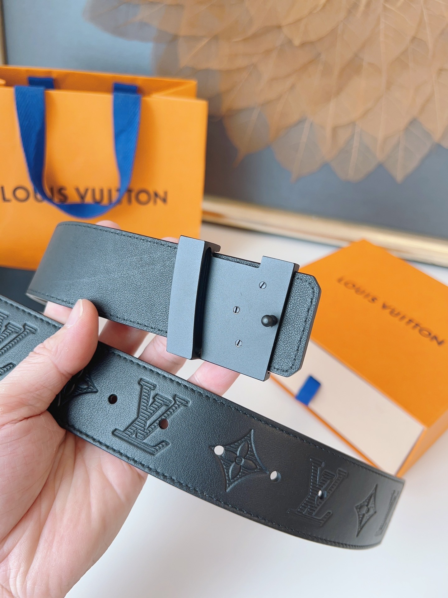 LV Belt