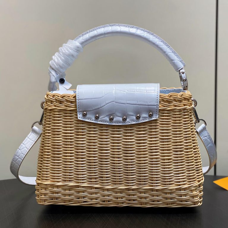 LV Capucines BB(HIGH-END GRADE)