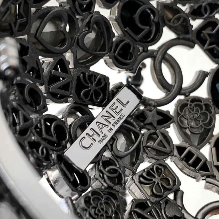 Ch**el Sphere Minaudiere(HIGH-END GRADE)