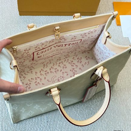 LV OnTheGo Organizer